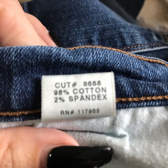 Not for sale - can’t figure out how to delete - Picture 7 of 8